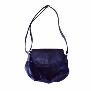Black Front Zip Flap Adjustable Shoulder Bag